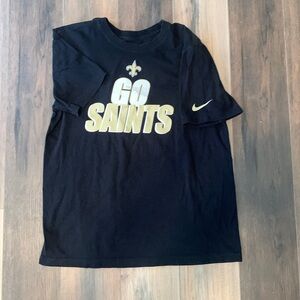 Nike medium saints tee